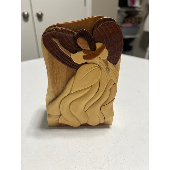 Carver Dan's Angel Magic  Puzzle Carved Wooden Trinket Box - Picture 2 of 9
